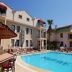 Burak Apart Hotel