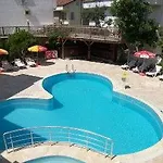 Dogus Hotel