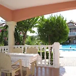 Summer Apartments 25