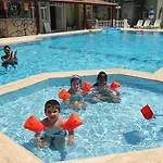 Ozmen Hotel