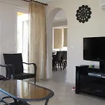 Tropicana Villa 08