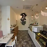 La Farine Rooms