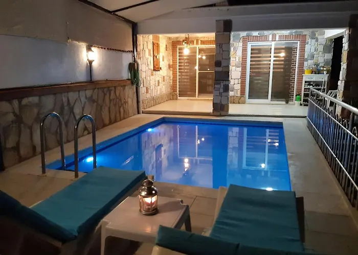 Villa Madak