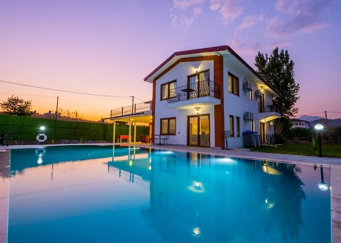 Ada Villa