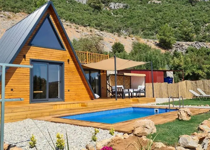 Villa Ugni Blanc Uezuem Baglari Ve Zeytinlikler Icinde Mini Bir Cennet Ve Tiny House Konseptli Havuzlu Uecgen Ev - Крошечный Дом - Скрытый Рай