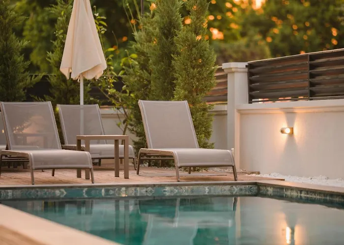 Avilia Suites