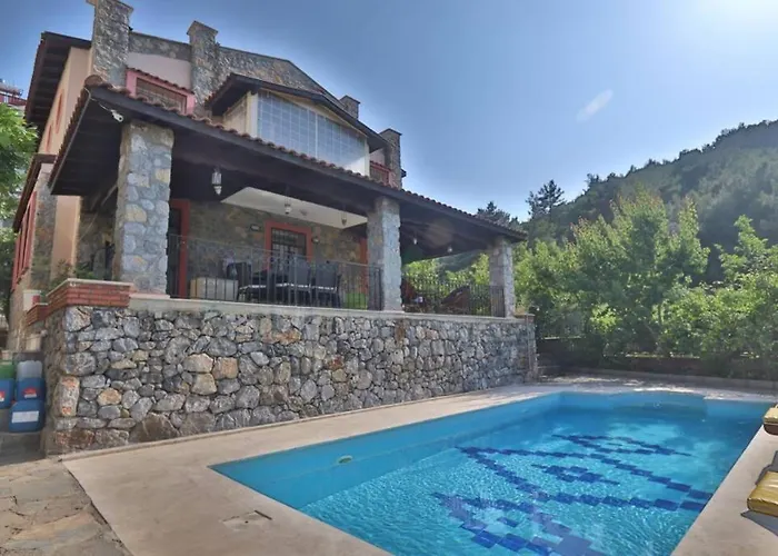 Iksir Villa
