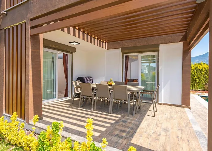 4 Beds, Luxury Holiday Villa in Hisarönü Ölüdeniz Villa Mia