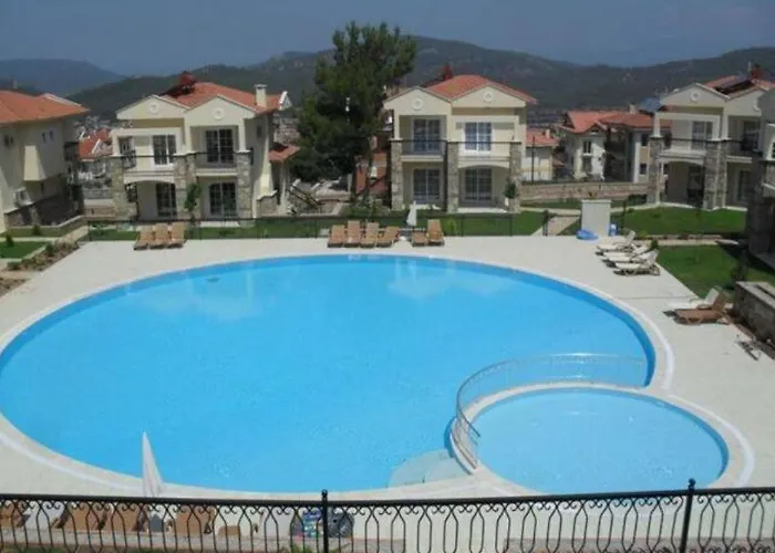 Emerald Villa 8
