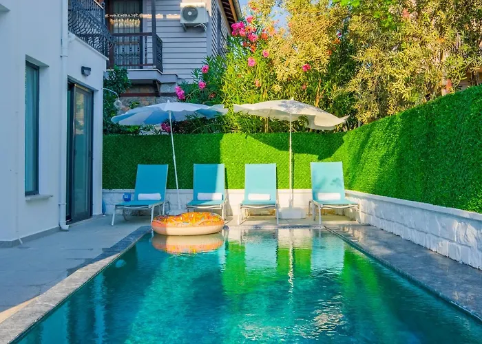 Infinity Ruby Villa