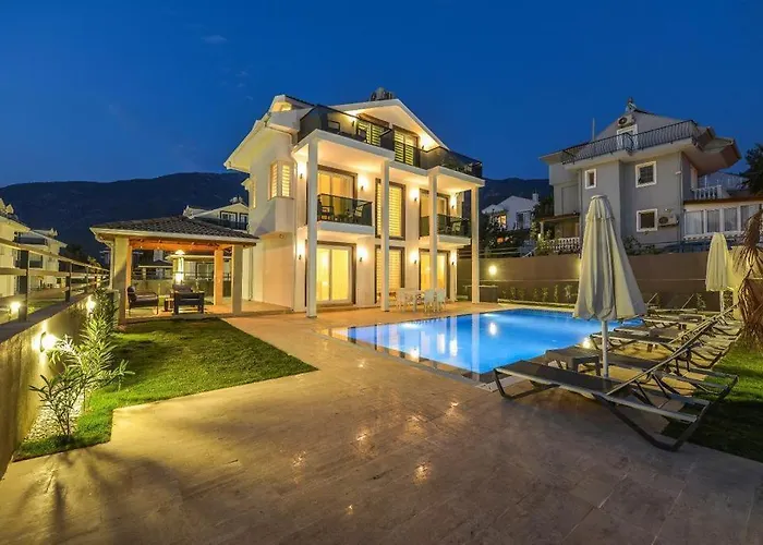 Sun Set Villa
