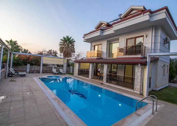 Prestij Makri 4+1 Villa, Oezel Havuzlu, Fethiye