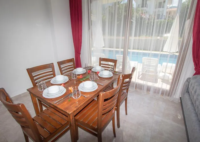 Mina Villa, Oezel Havuzlu, Fethiye