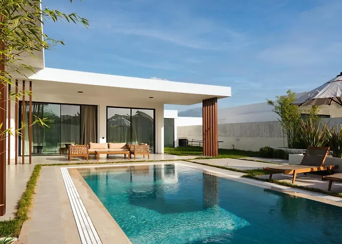 Ashta Nordic Suite