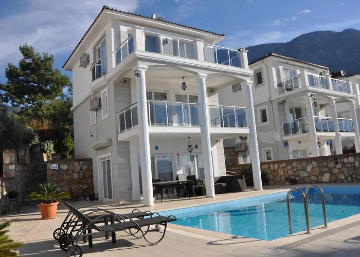 Sunset Villa A