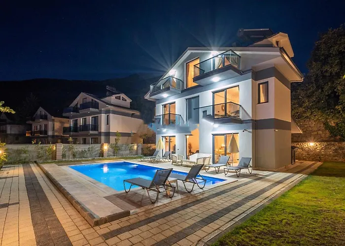 Villa Sunrise In Oludeniz, 4 Bedroom Private Pool