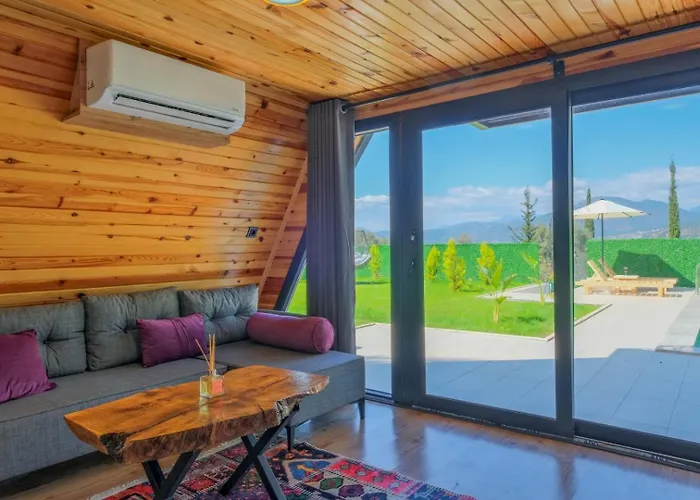 Liva Bungalov