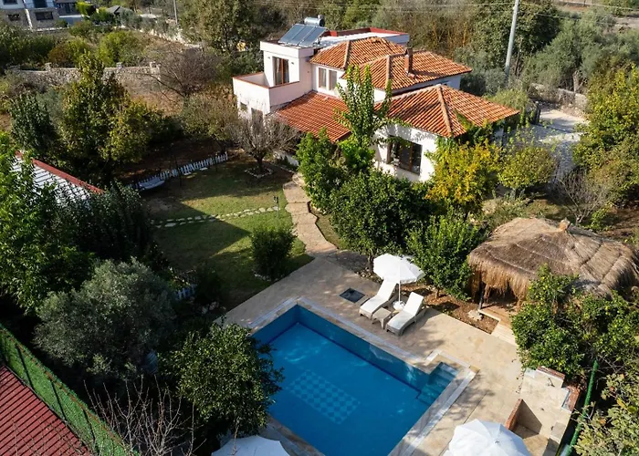 4 Bdr With Swimming Pool In Kayakoy