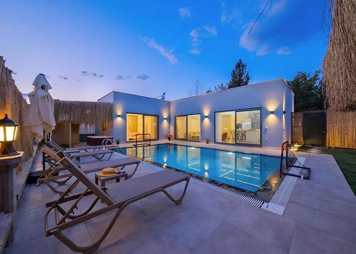 Villa Valyrian