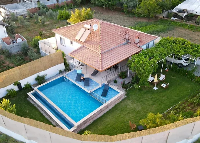 Villa Bahar Guelue