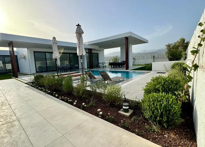 Ashta Suites - Nora Suite