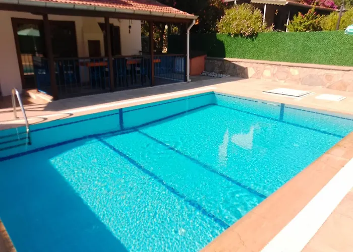 Villa Calis 2