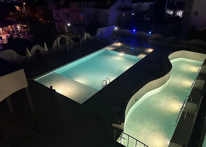 Suites With Private Pools