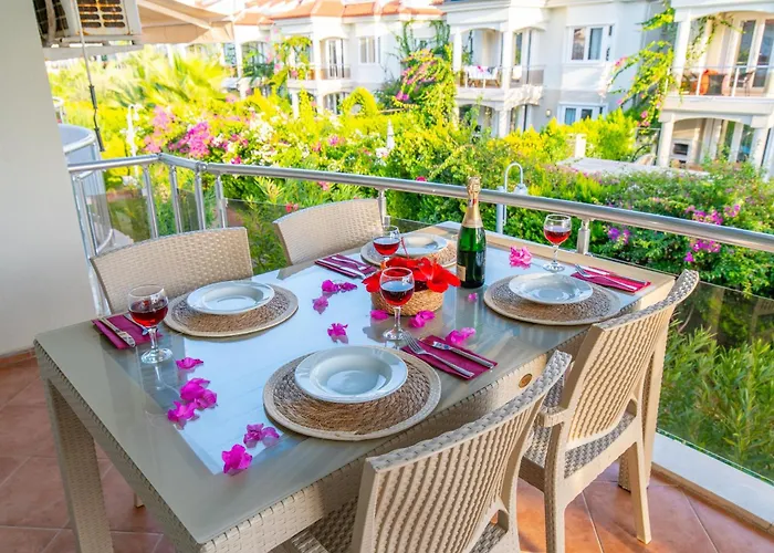 Sunset Beach Club Aqualettings Poseidon 7