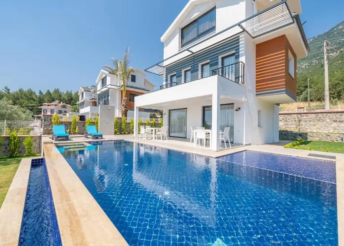 Oludeniz 3 Bedroom Villa - 5115
