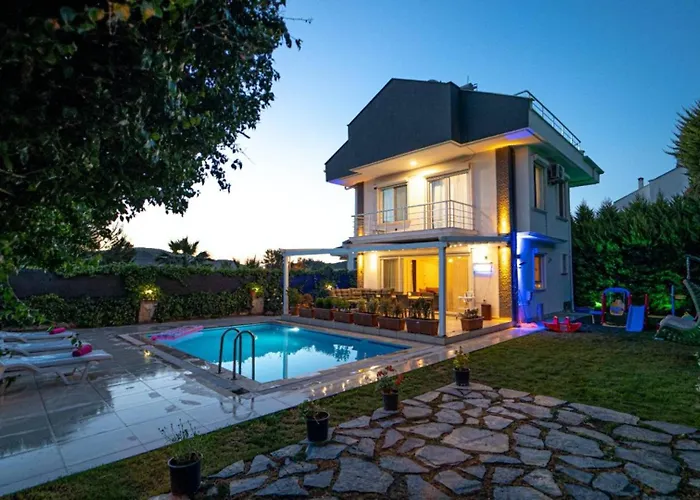Oludeniz 3 Bedroom Villa - 8904