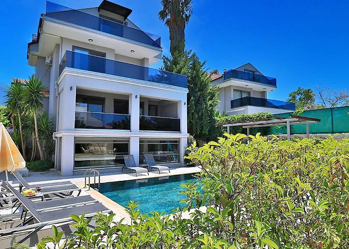 3 Bedroom Villa In Oludeniz - 5832