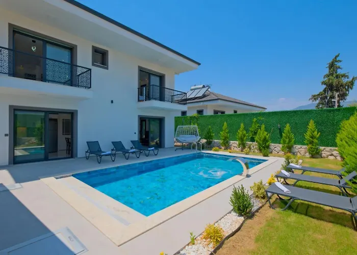 Villa Mera 1