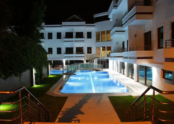 Malahit Exclusive City Hotel