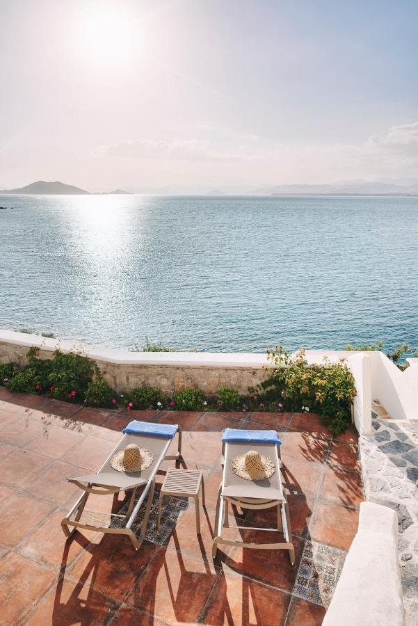 Ada Dreams / Island Villa *