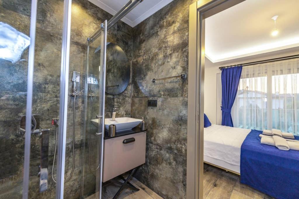 Villa Bella- 4 Bedroom In Oludeniz *