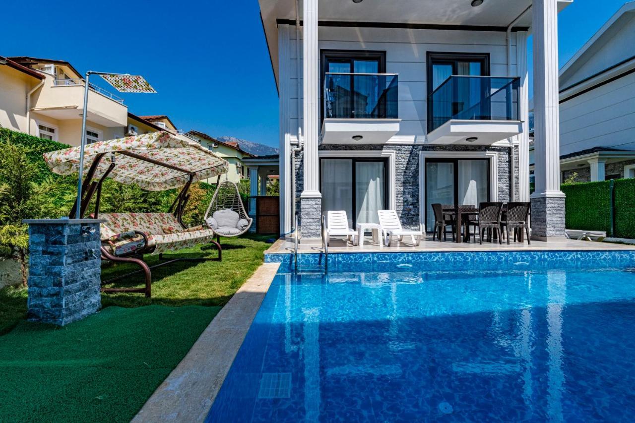 Salkım- 4 Bedroom In Oludeniz *