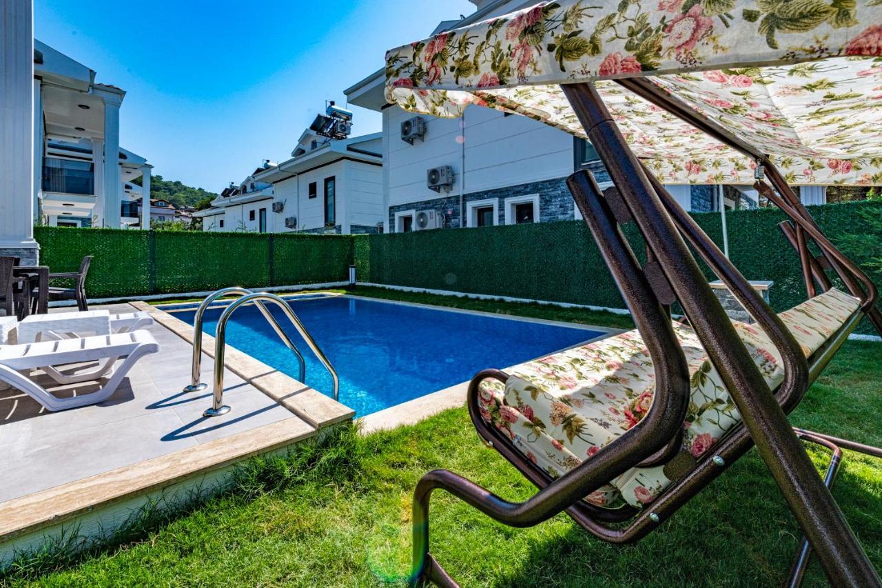 Salkim- 4 Bedroom In Oludeniz Villa *