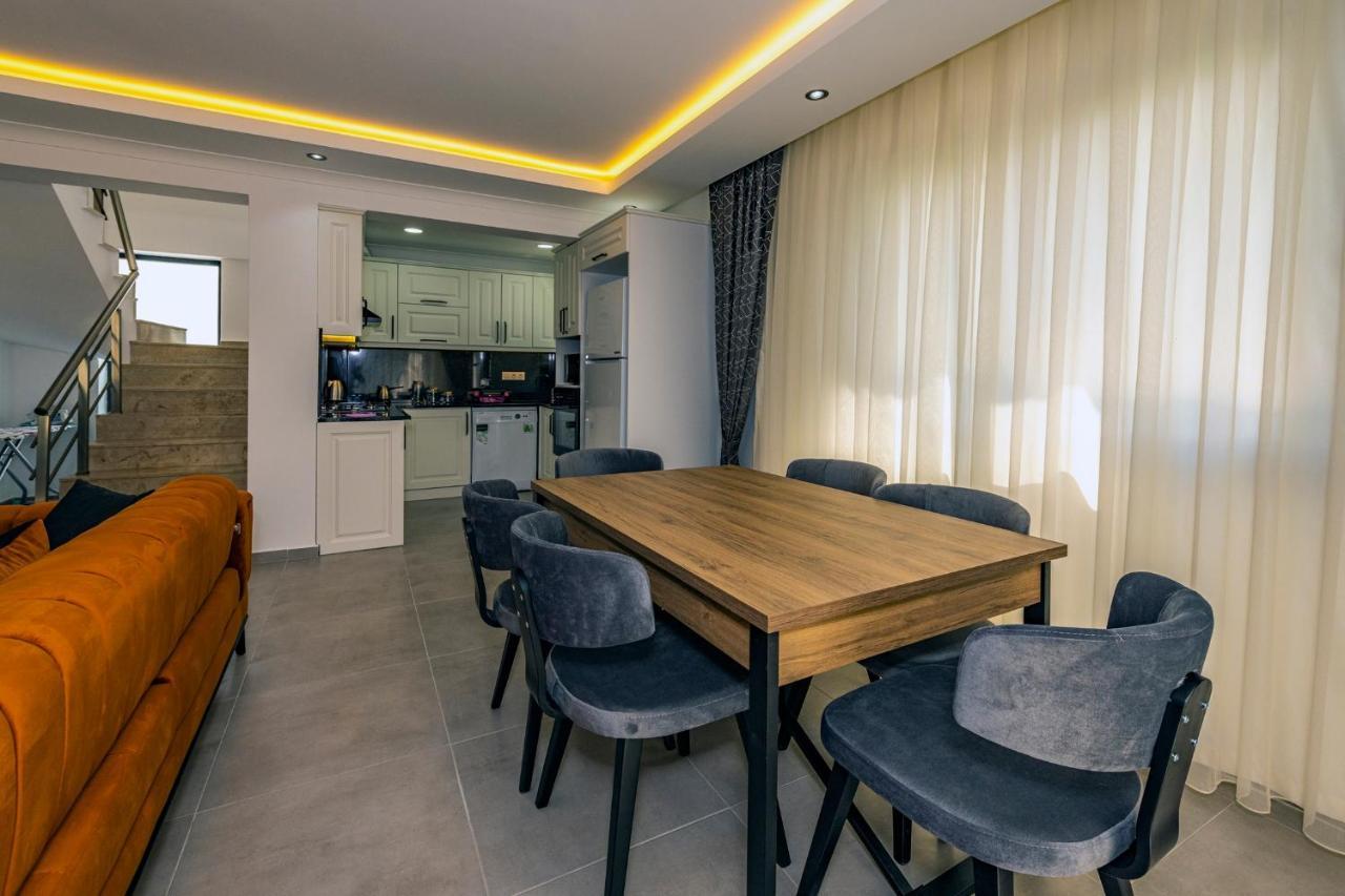 Salkım- 4 Bedroom In Oludeniz Villa Fethiye