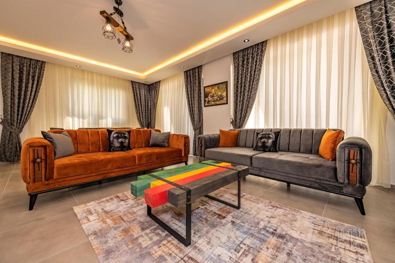 Salkım- 4 Bedroom In Oludeniz