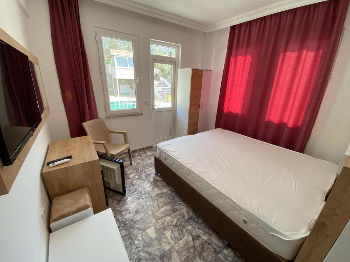 Bella Rose Hotel