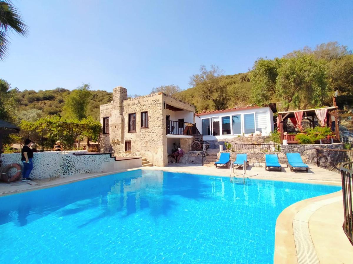 Manzara Muhtesem Kayakoy Manzarali Jakuzi Ve Havuzlu Luks Fethiye