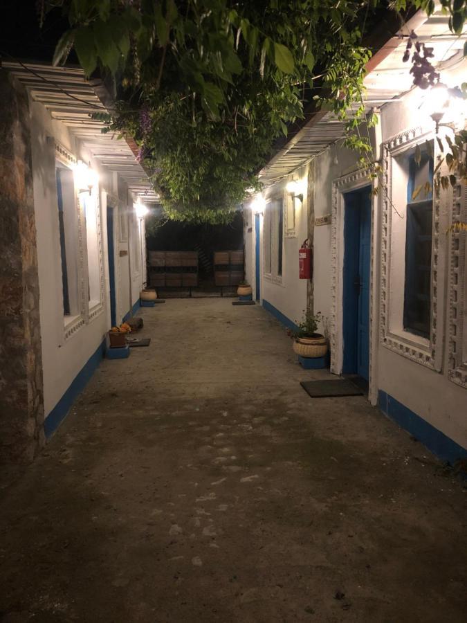 Bed & Breakfast Zirkon Doga Butik *