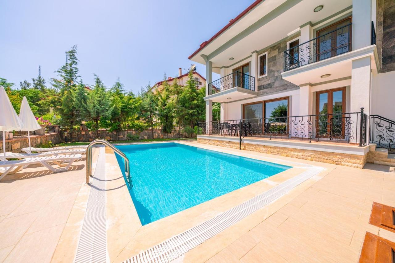 Beyaz Villa *