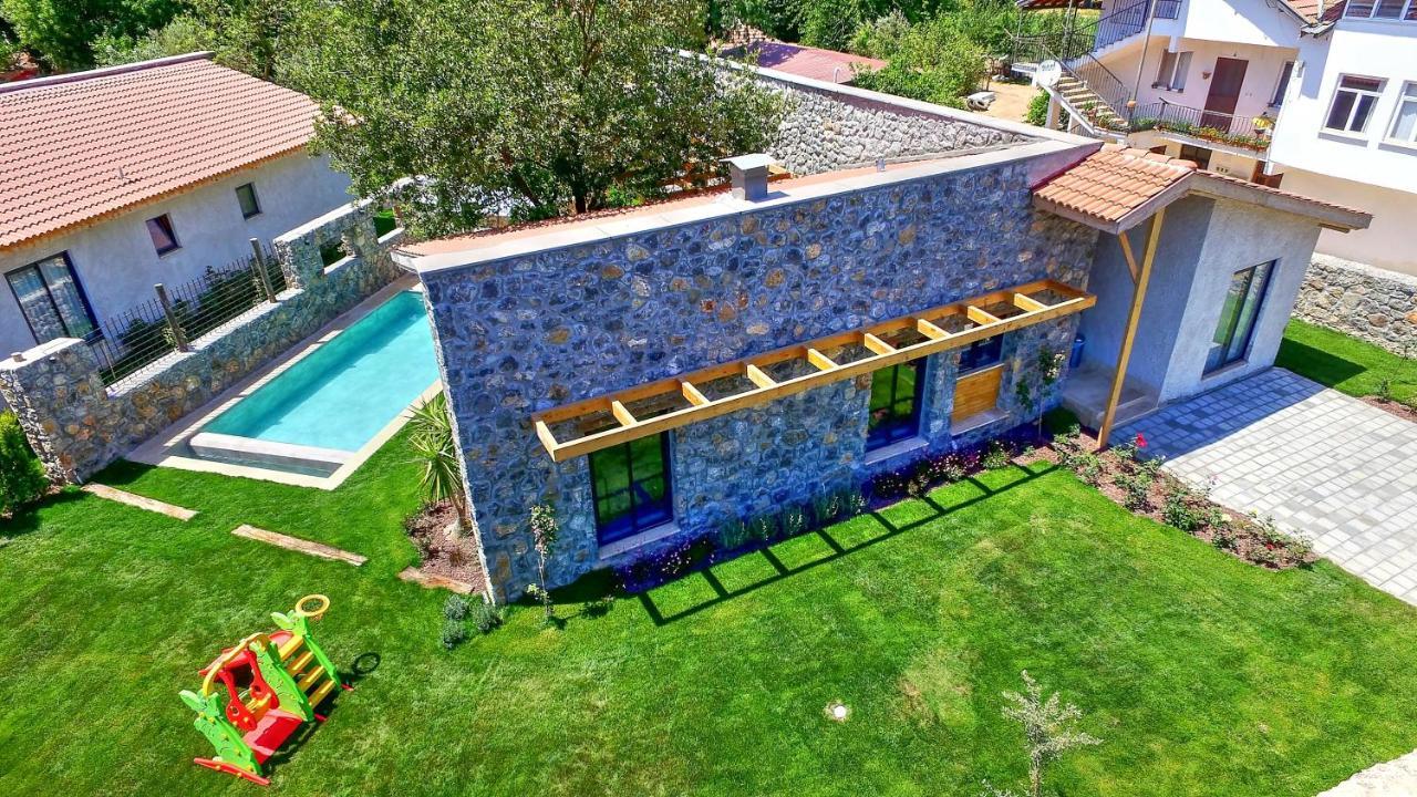 Villa Girida 2 *