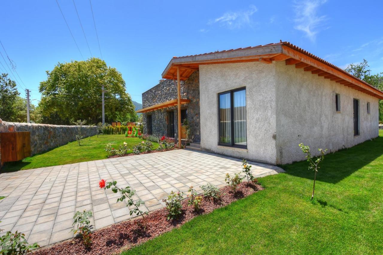 Villa Girida 2 *