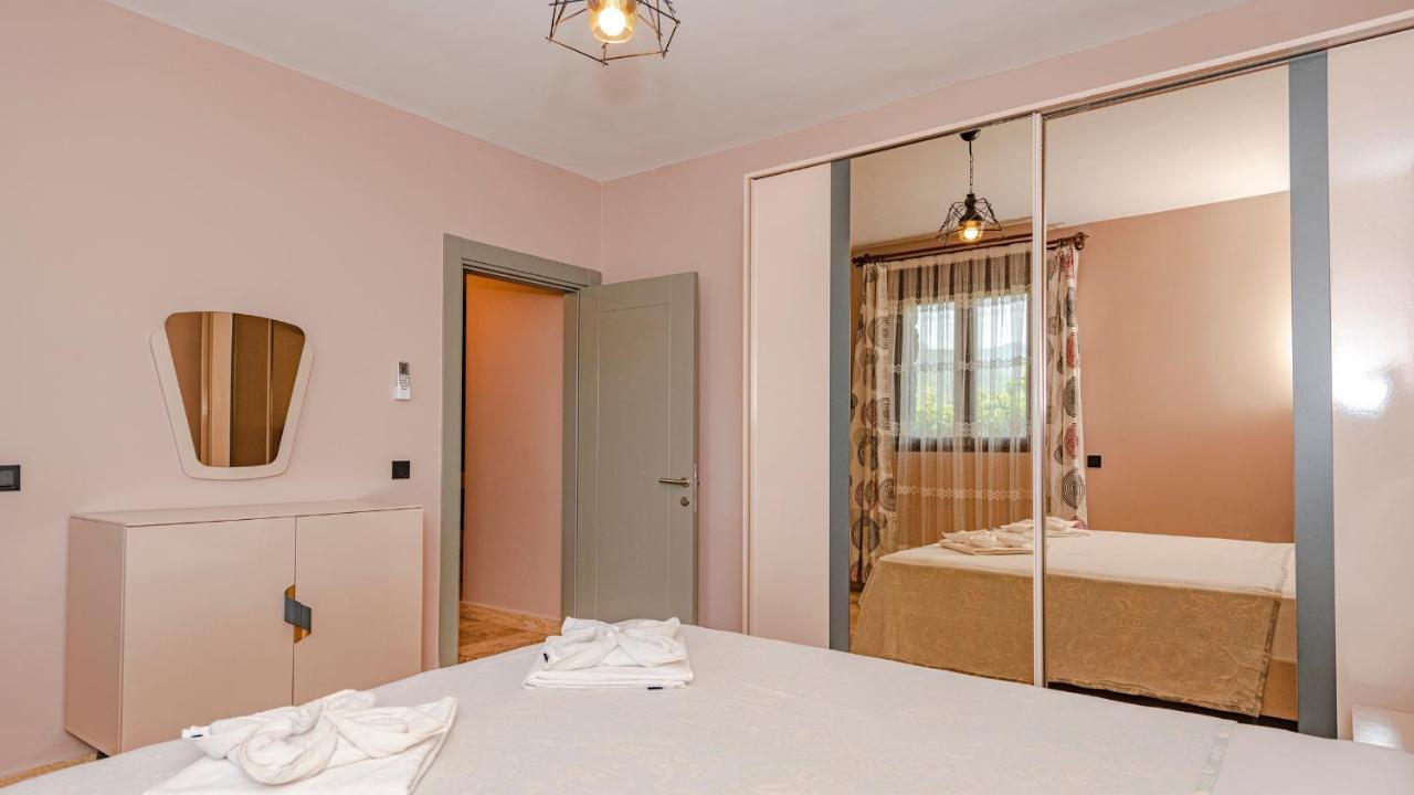 Villa Ahu - 2 Bedroom Kayakoey Oeluedeniz