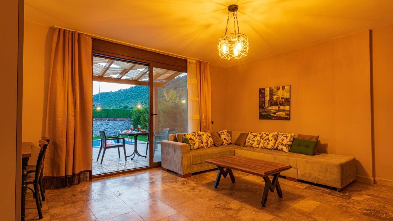 Villa Ahu - 2 Bedroom Kayakoey Oeluedeniz Fethiye
