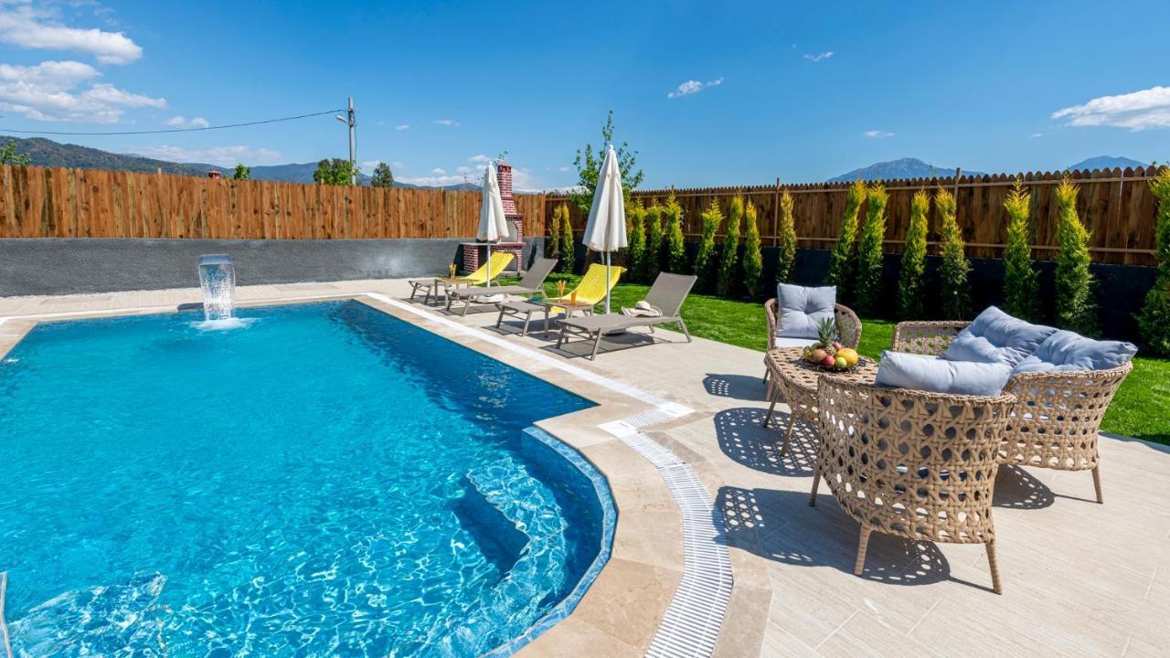Villa Cedrus 1-2-3-4-5