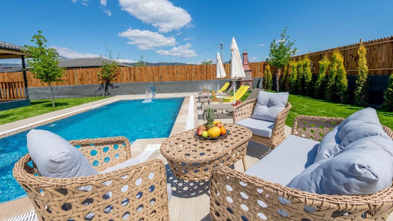 Cedrus 1-2-3-4-5 Villa *