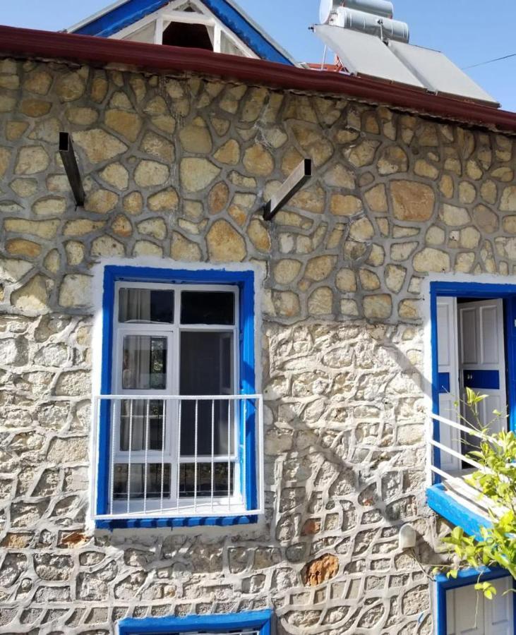 Homestay Stone *
